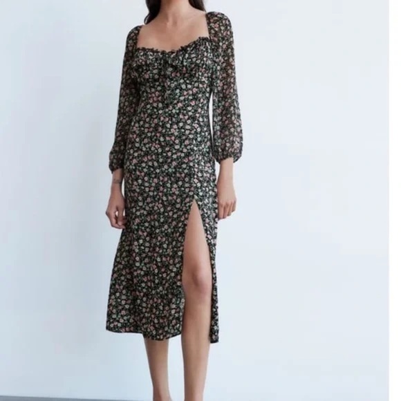 Zara Dresses & Skirts - Zara Black Long Sleeve Dress